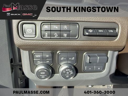 Certified 2024 GMC Yukon Denali w/ Max Trailering Package image 17