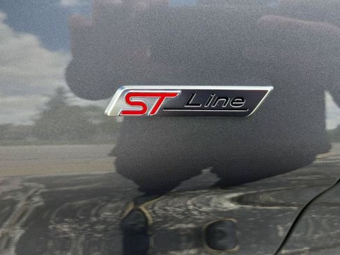 Used 2024 Ford Explorer ST-Line w/ Class IV Trailer Tow Package AWD/4WD image 20