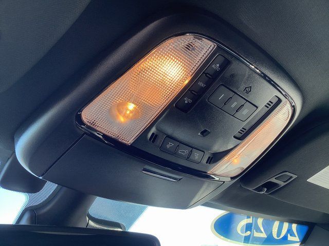 Used 2025 Dodge Durango GT AWD/4WD image 20
