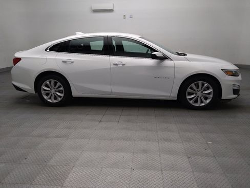 Used 2025 Chevrolet Malibu LT FWD image 11