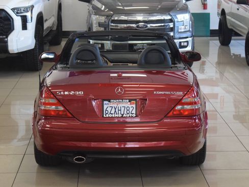 Used 2004 Mercedes-Benz SLK 230 image 33