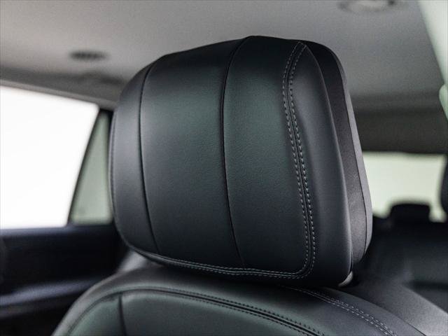 New 2027 Lincoln Navigator Premiere RWD image 15