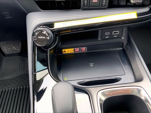 New 2026 Lexus NX 350h AWD w/ Premium Package image 19