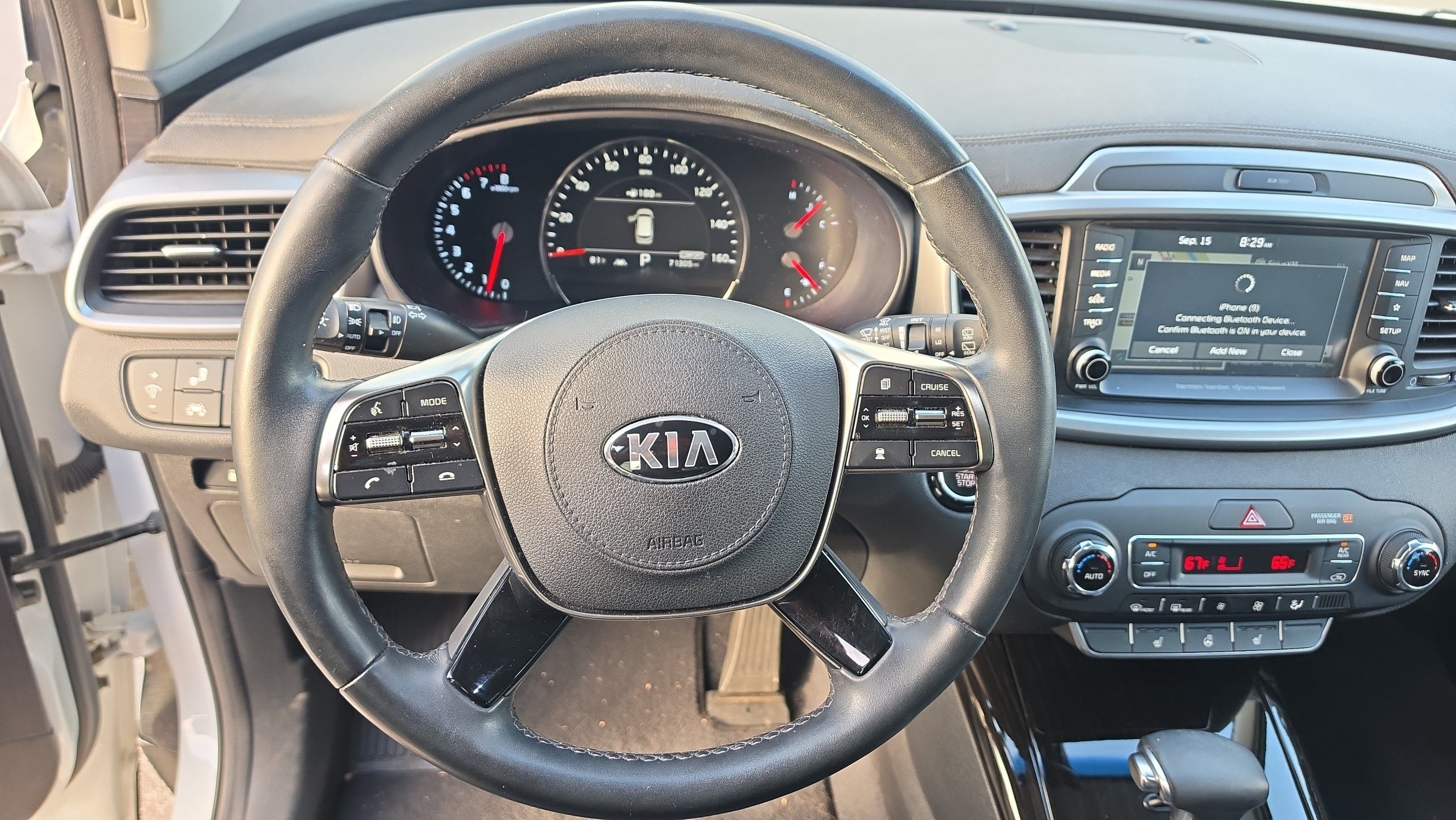 Used 2019 Kia Sorento EX w/ EX Touring Package FWD image 12