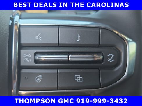 New 2026 GMC Yukon Denali w/ Sun & Power Step Package AWD/4WD image 22