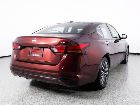 Used 2023 Nissan Altima 2.5 SV FWD image 8
