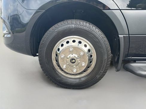 Used 2024 Mercedes-Benz Sprinter 3500 image 12
