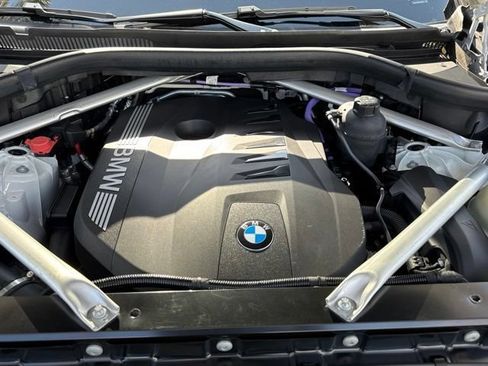 Certified 2024 BMW X5 xDrive40i AWD/4WD image 32