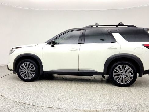 Used 2023 Nissan Pathfinder SL w/ SL Premium Package image 8