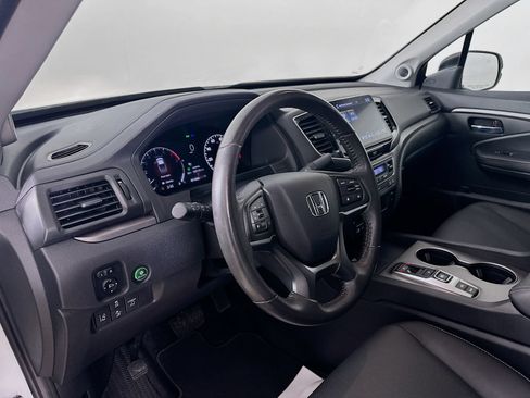 Used 2025 Honda Ridgeline RTL image 33