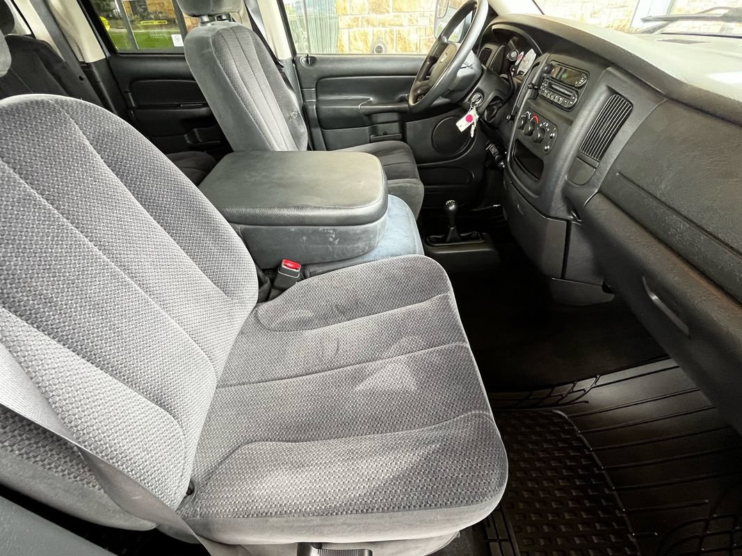 Used 2005 Dodge Ram 2500 Truck SLT AWD/4WD image 21