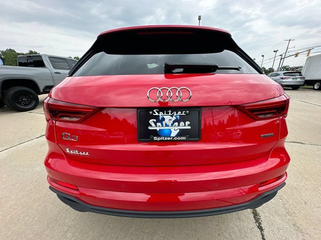 Used 2023 Audi Q3 2.0T Premium w/ 19" Wheel Package AWD/4WD image 34