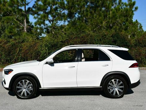 Used 2024 Mercedes-Benz GLE 450 4MATIC image 24