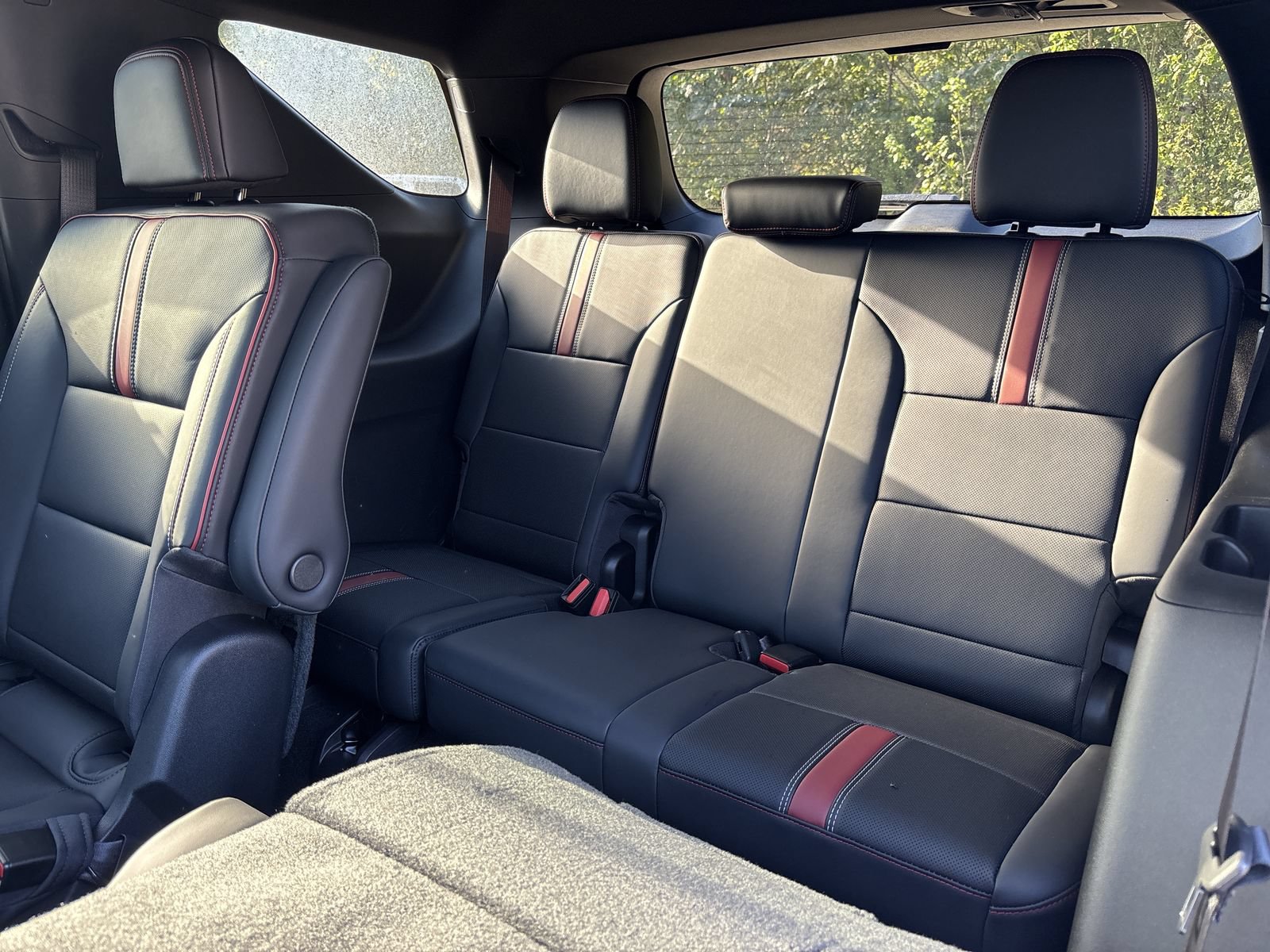 New 2027 Chevrolet Traverse RS AWD/4WD image 25