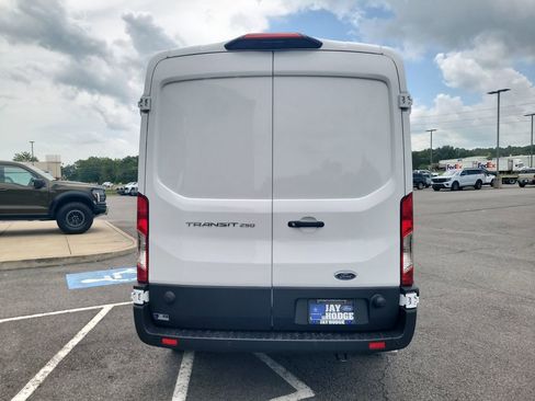 New 2025 Ford Transit 250 148 Medium Roof w/ Load Area Protection Package image 4
