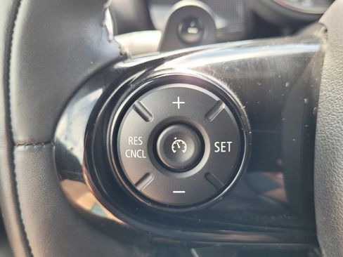 Used 2019 MINI Cooper S image 28