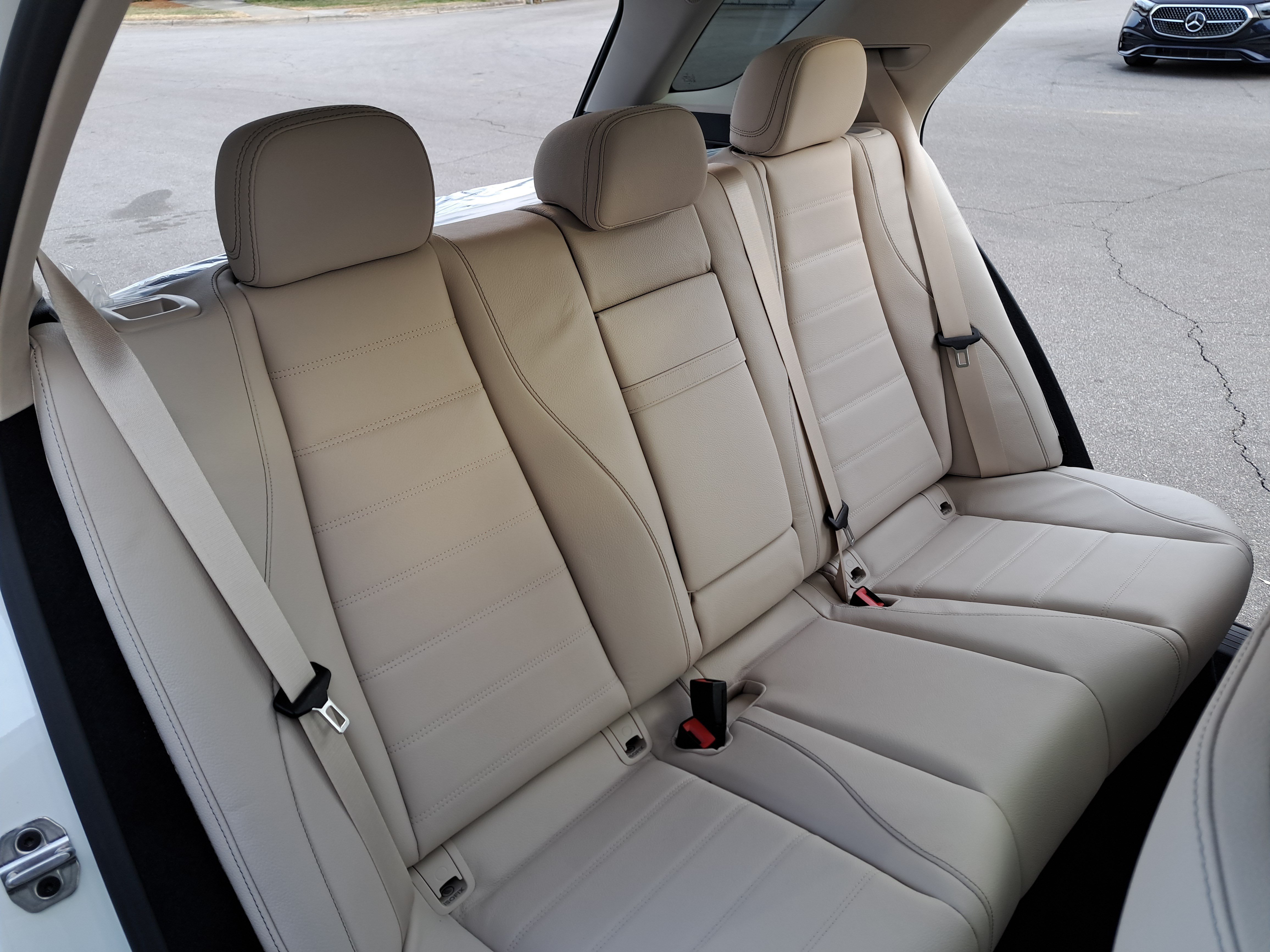 New 2026 Mercedes-Benz GLE 450 4MATIC image 12