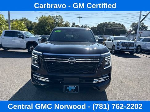 Used 2025 Nissan Armada SL w/ Captain's Chari Seat Package AWD/4WD image 8