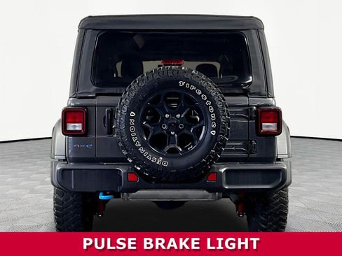 Used 2023 Jeep Wrangler Unlimited w/ Cold Weather Group AWD/4WD image 5