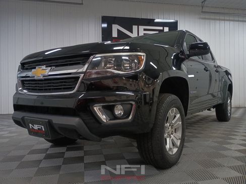 Used 2017 Chevrolet Colorado LT w/ LT Convenience Package AWD/4WD image 12