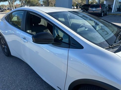 Used 2023 Toyota Prius LE image 14