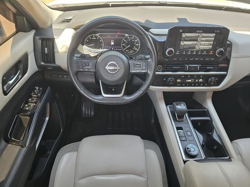 Certified 2023 Nissan Pathfinder SL AWD/4WD image 14