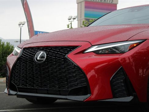 Used 2021 Lexus IS 350 F Sport w/ Navigation Package RWD image 4