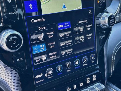 Used 2020 RAM 1500 Limited AWD/4WD image 16