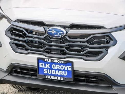 Used 2025 Subaru Crosstrek 2.5i Limited image 8