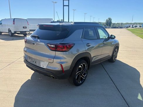 Used 2025 Chevrolet TrailBlazer RS w/ Driver Confidence Package FWD image 6