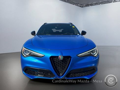 Used 2023 Alfa Romeo Stelvio Veloce AWD/4WD image 9