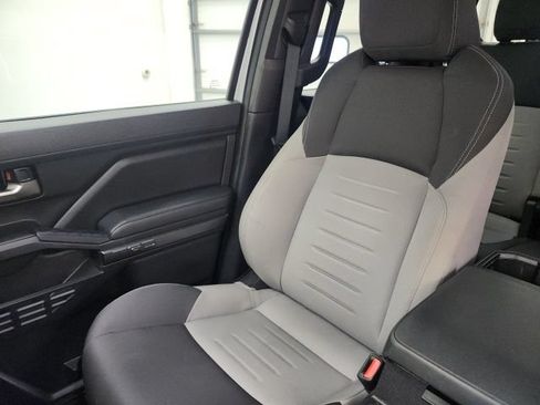 Used 2025 Toyota Tacoma TRD Sport RWD image 15