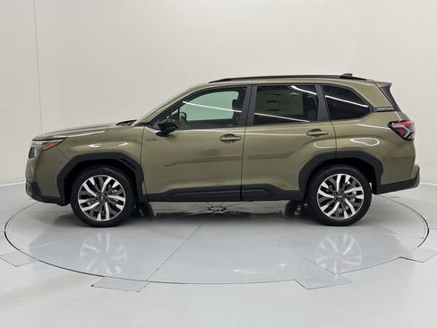 New 2026 Subaru Forester Touring AWD/4WD image 3