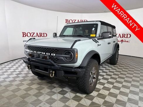 Certified 2023 Ford Bronco Badlands AWD/4WD image 3