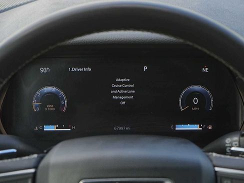 Used 2024 Jeep Grand Cherokee Laredo RWD image 23