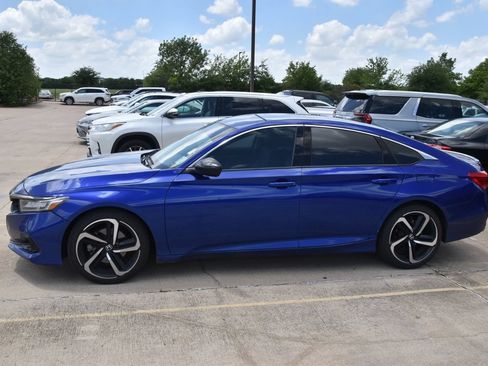 Used 2021 Honda Accord Sport Special Edition image 10