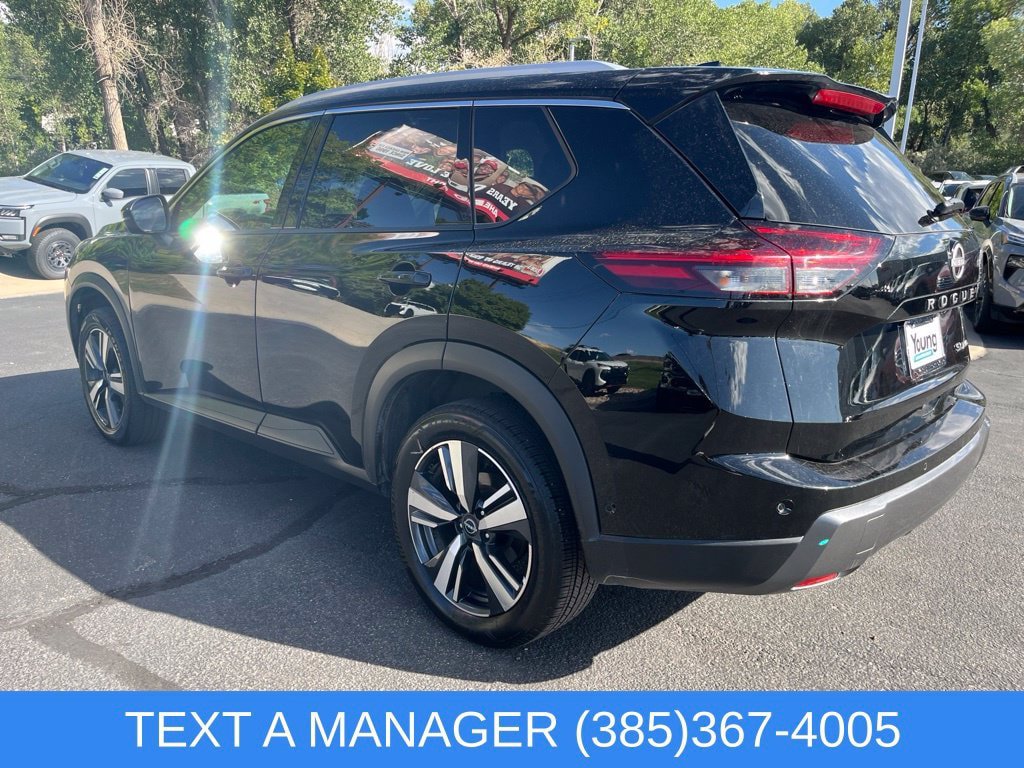 Used 2026 Nissan Rogue SL AWD/4WD image 6