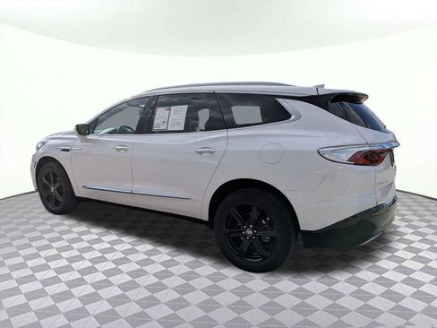 Used 2023 Buick Enclave Essence w/ Experience Buick Package FWD image 5