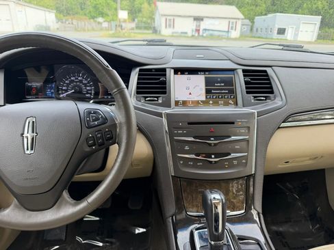 Used 2016 Lincoln MKS AWD w/ Equipment Group 101A image 32