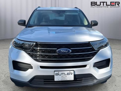 Used 2021 Ford Explorer XLT image 7