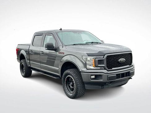 Used 2019 Ford F150 XLT w/ Equipment Group 302A Luxury AWD/4WD image 2