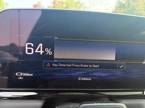 Used 2024 Chevrolet Silverado EV RST AWD/4WD image 9