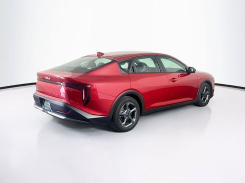 Used 2025 Kia K4 FWD image 9