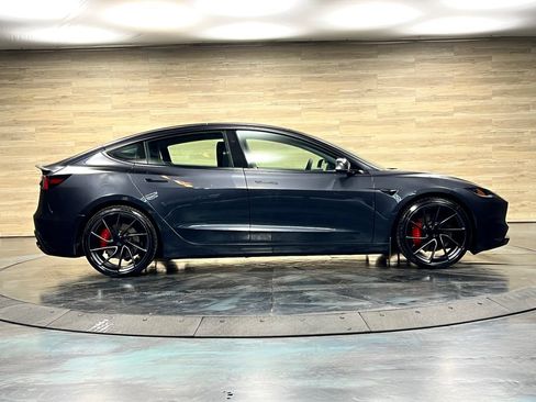 Used 2024 Tesla Model 3 Performance AWD/4WD image 22