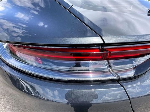 Used 2021 Porsche Panamera 4S image 20