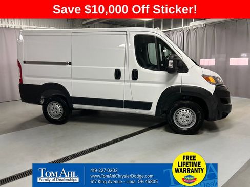 New 2025 RAM ProMaster 1500 w/ Convenience Group image 8