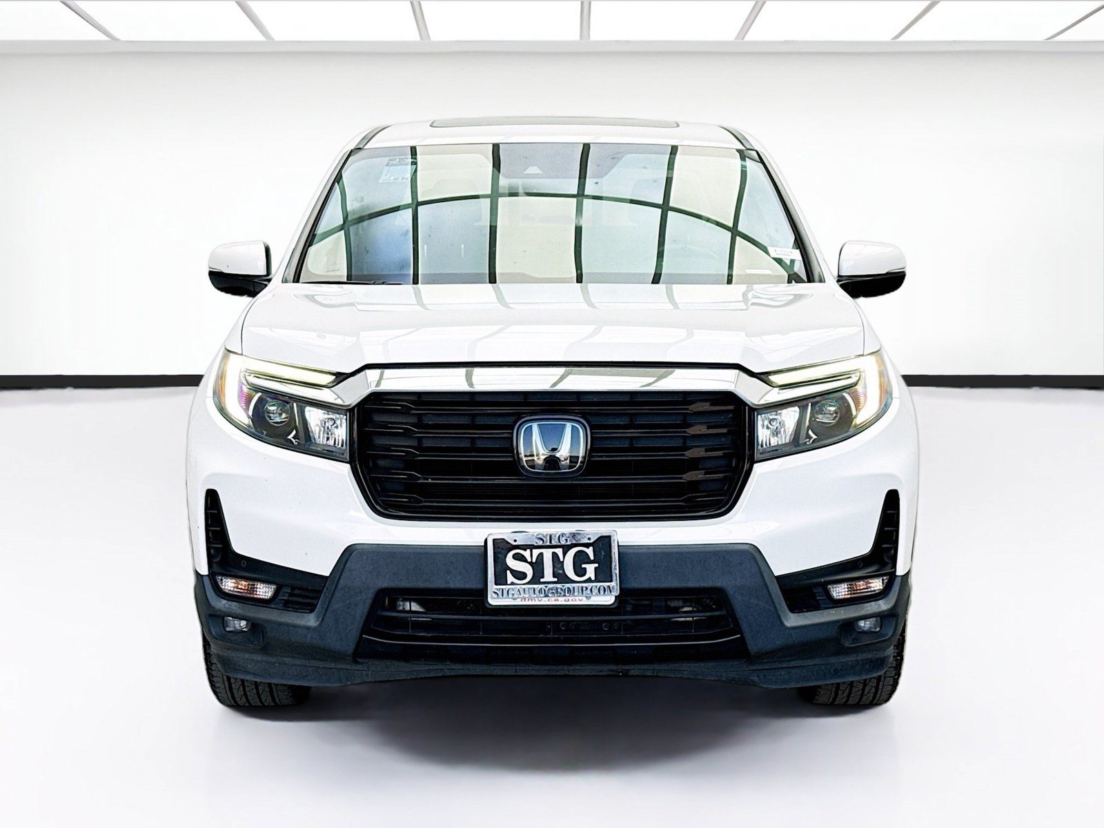 Used 2022 Honda Ridgeline RTL-E image 2