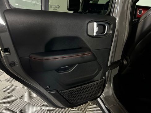 Used 2021 Jeep Wrangler Unlimited Rubicon image 27