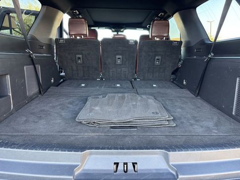 Used 2022 Ford Expedition Max Limited image 31