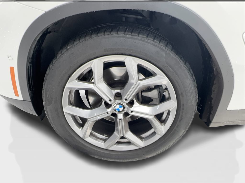 Used 2024 BMW X3 sDrive30i w/ Convenience Package RWD image 14